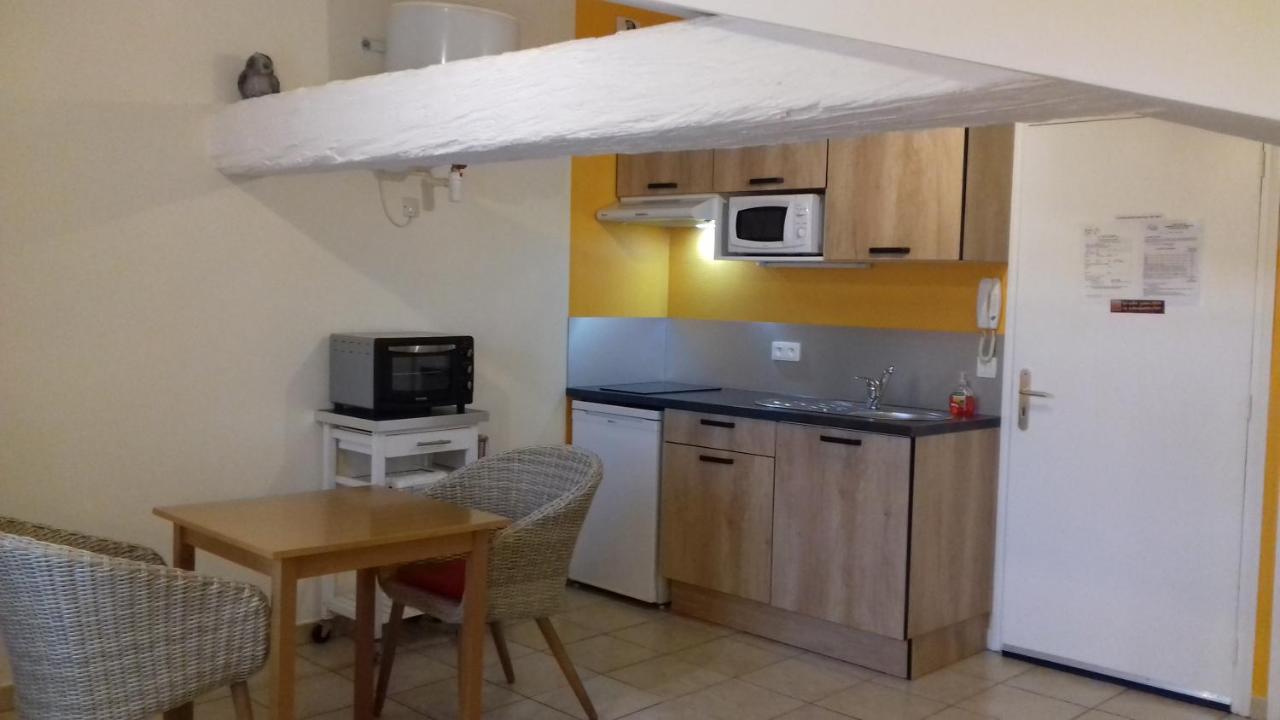 Le Petit Seguret Appartement Le Puy-en-Velay Buitenkant foto