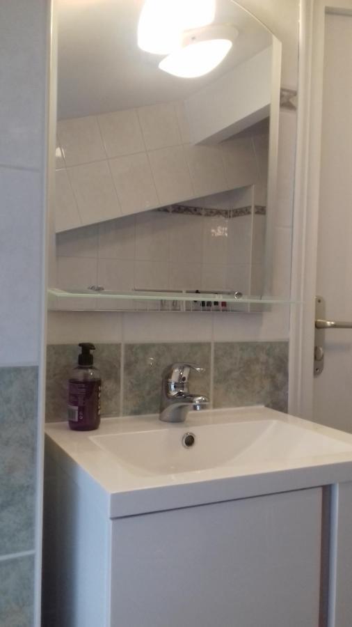 Le Petit Seguret Appartement Le Puy-en-Velay Buitenkant foto